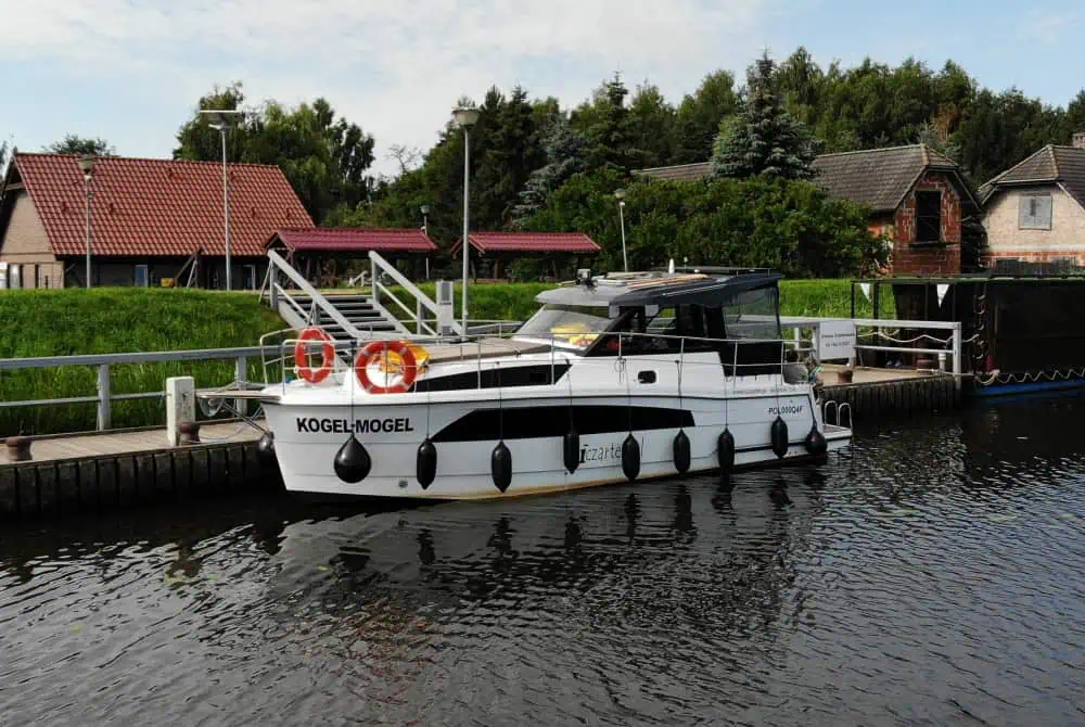Nautic 900