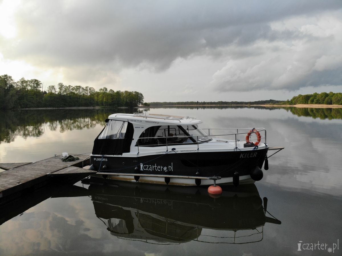 czarter jachtu Janmor 700, Czartery jachtów motorowych na Pętli Żuławskiej